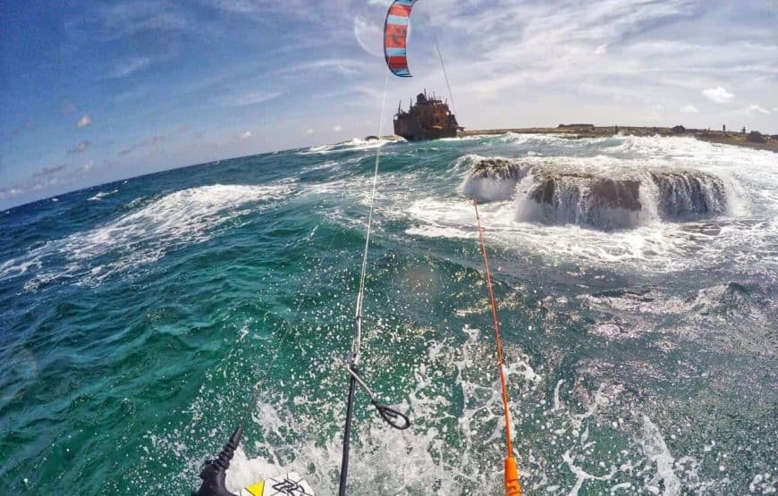 Kitesurfing on Klein Curacao