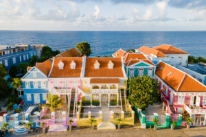 Living in Curaçao